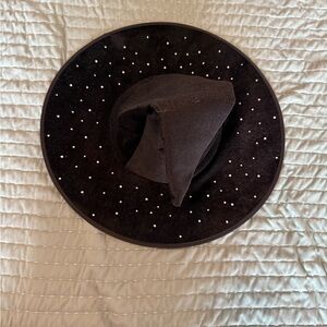WINDSOR BLACK AND SPARKLE WITCH HAT